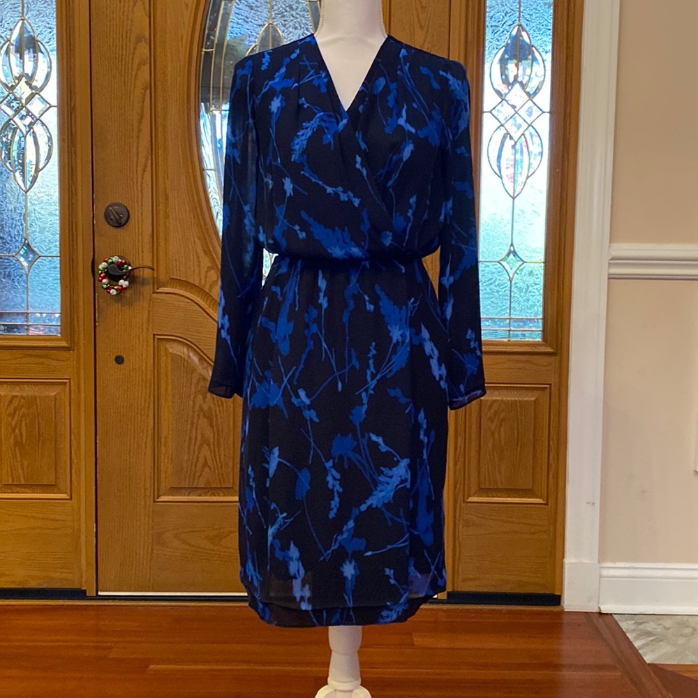 Gorgeous Black & Blue Banana Republic Dress size 2